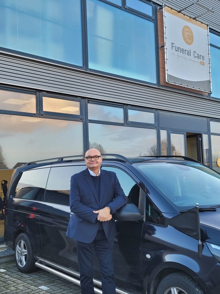 Funeral Care Zuid viert groei en verwelkomt Willem van Lammeren 1 Willem van Lammeren Funeral Care Zuid